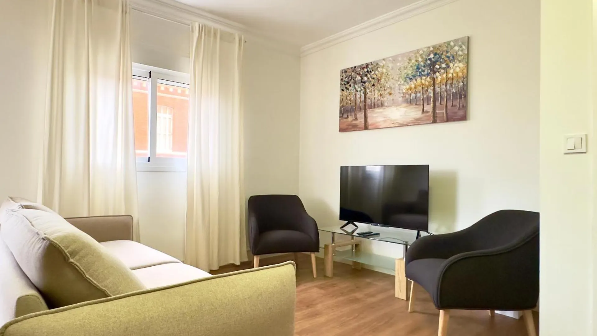 Ayala Malaga City Center 6Pax location